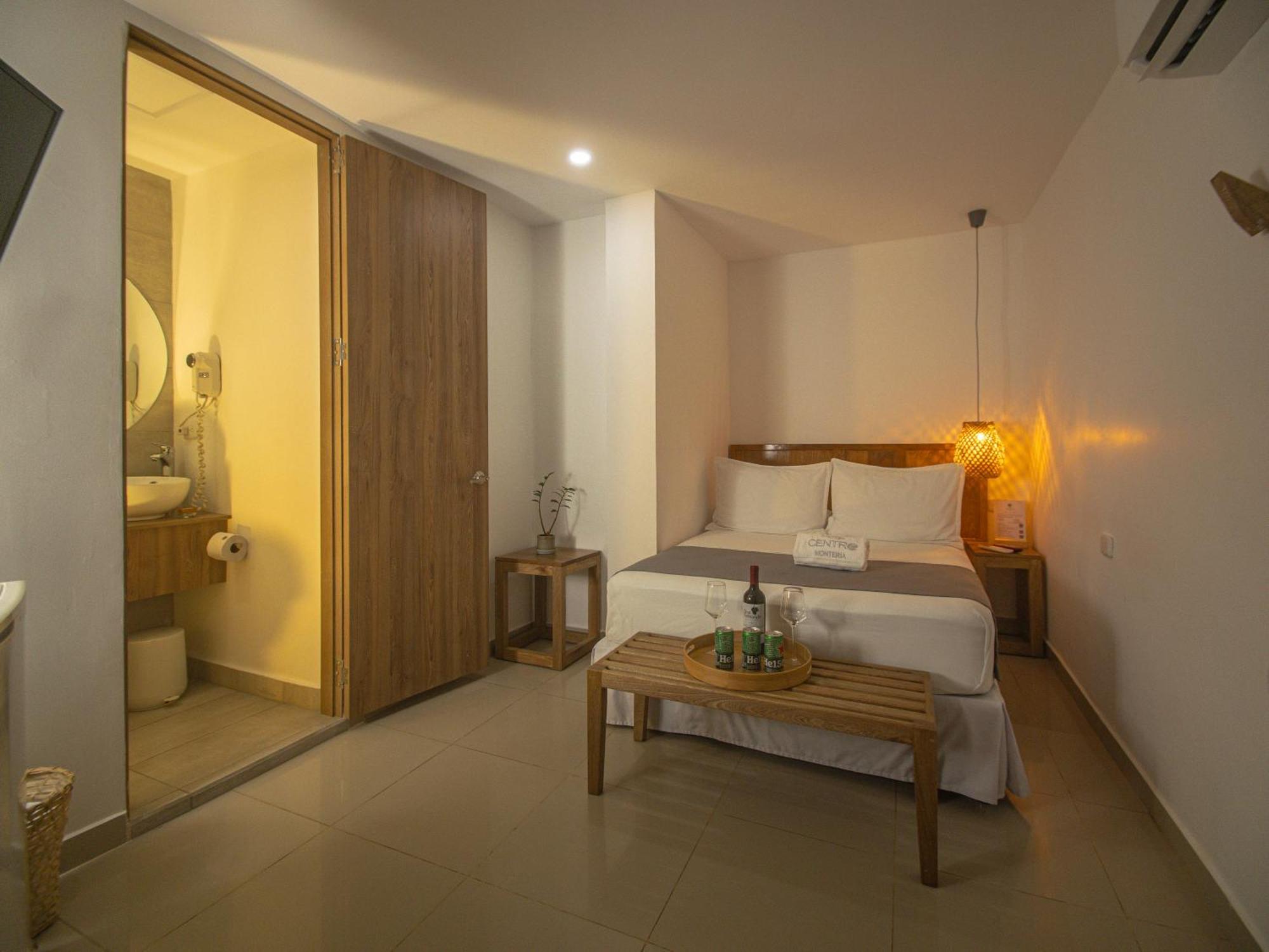 Hotel Centro Monteria Bagian luar foto